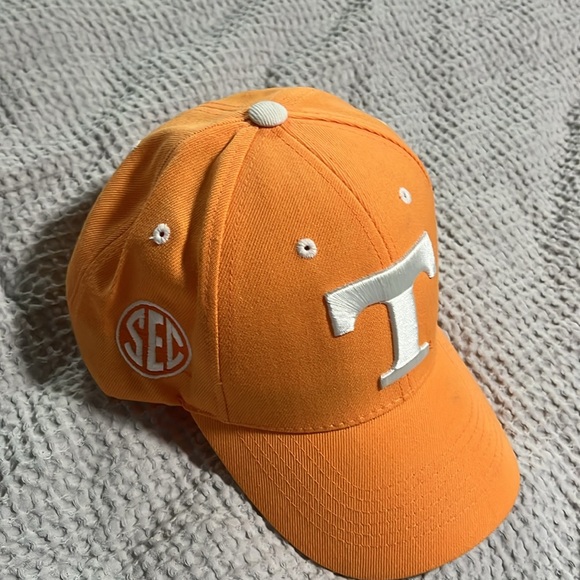 University of Tennessee Adjustable Hat - Picture 3 of 5